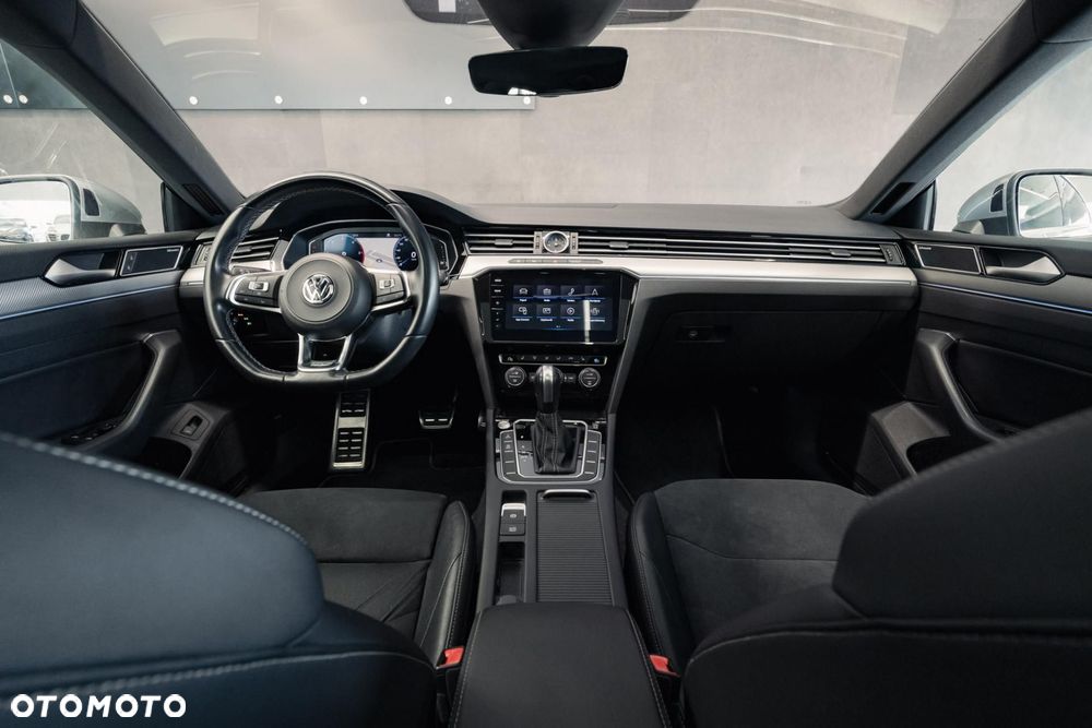 Volkswagen Arteon 2.0 TDI 4Motion SCR R-Line DSG - 11