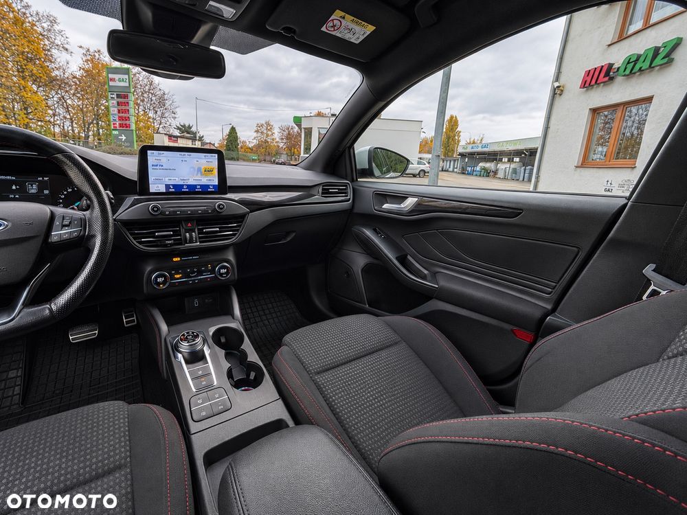 Ford Focus 2.0 TDCi ST-Line ASS PowerShift - 24