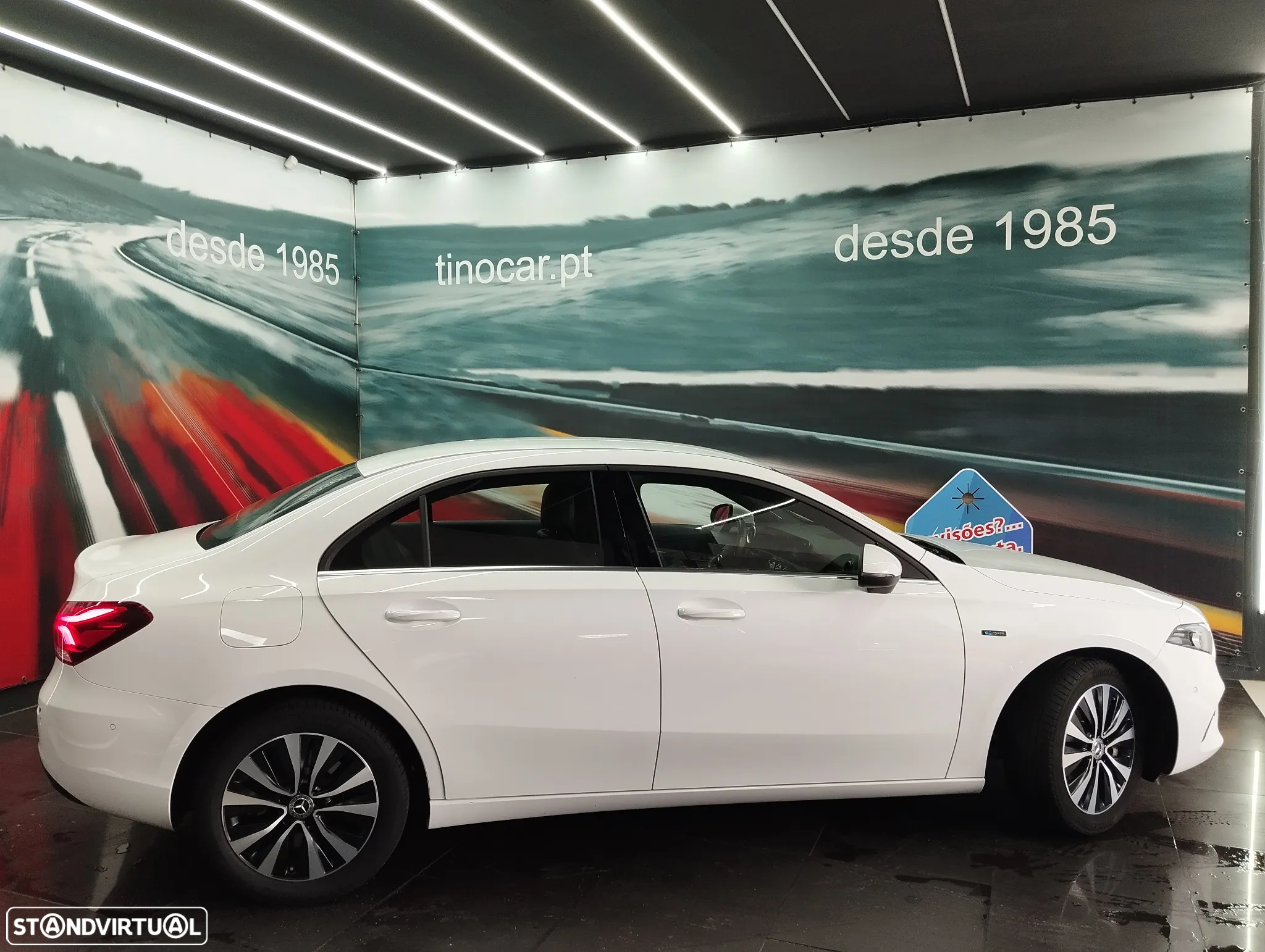 Mercedes-Benz A 250 Limousine e Style Plus - 4