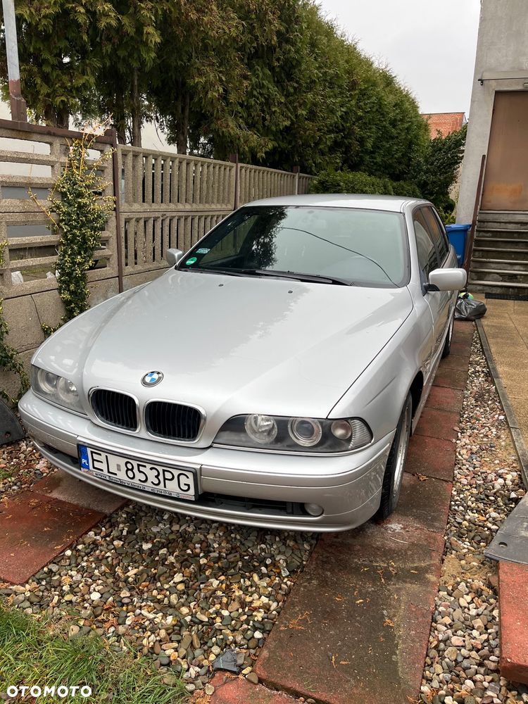 BMW Seria 5 - 1