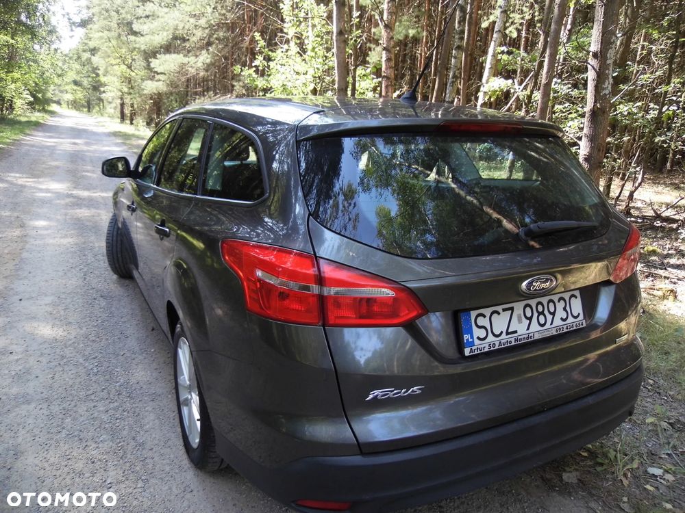 Ford Focus 1.0 EcoBoost Start-Stopp-System ACTIVE DESIGN - 9