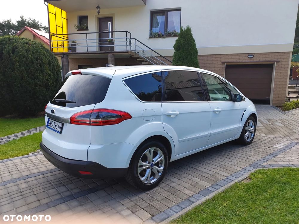 Ford S-Max 2014 photo 4