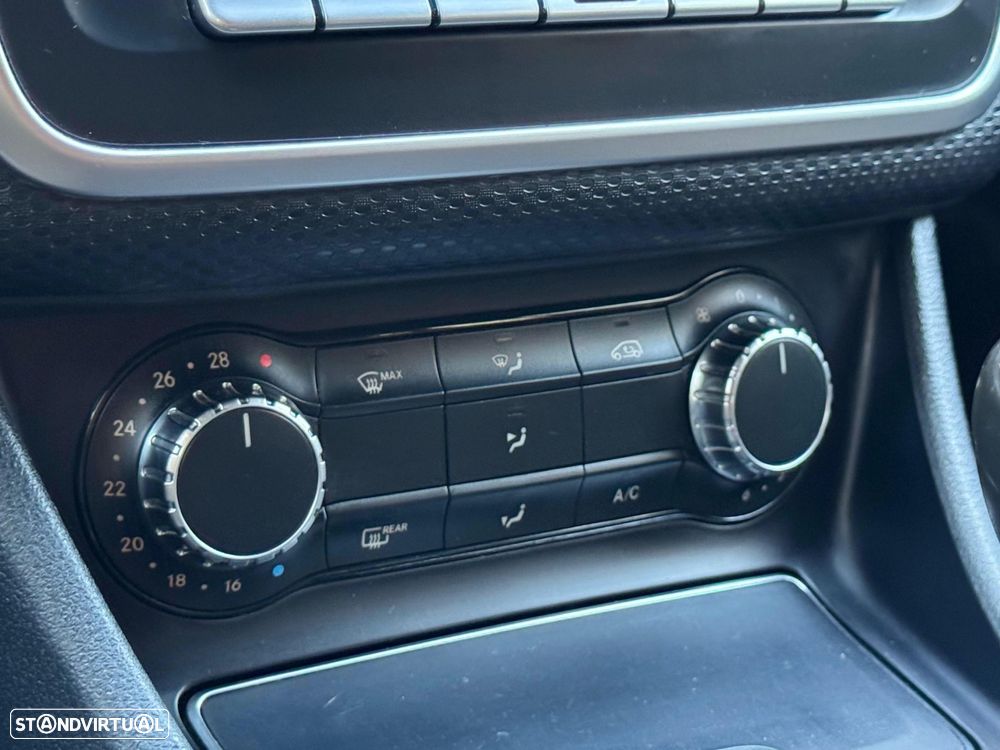 Mercedes-Benz A 180 d Urban - 36