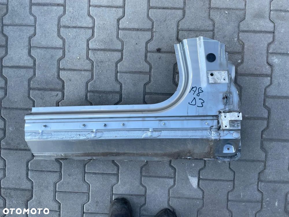 AUDI A8 D3 PRÓG SŁUPEK A ĆWIARTKA STRONA PRAWA