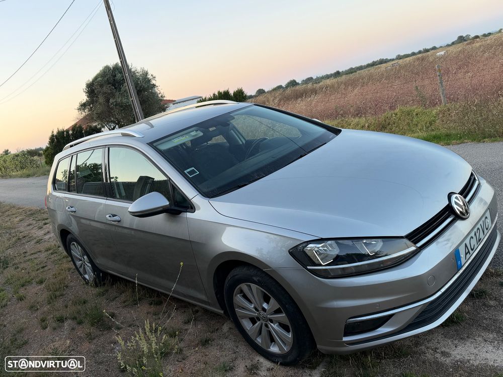VW Golf Variant 1.6 TDi Confortline - 3