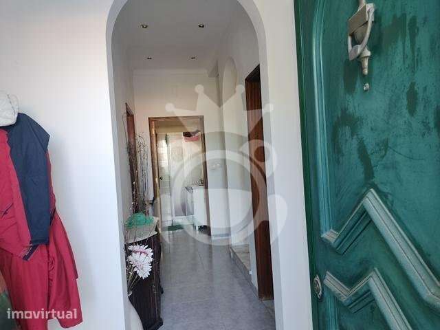 Moradia T3 com quintal e garagem - Grande imagem: 2/24