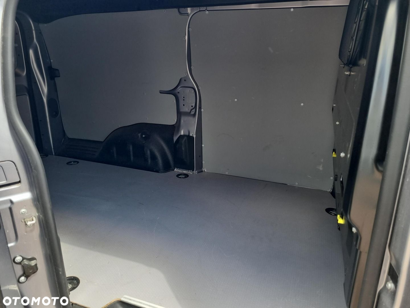 Toyota PROACE - 13