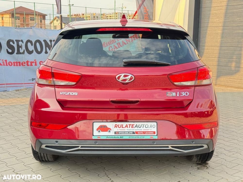 Hyundai i30 1.5 110CP 5DR M/T Highway - 20