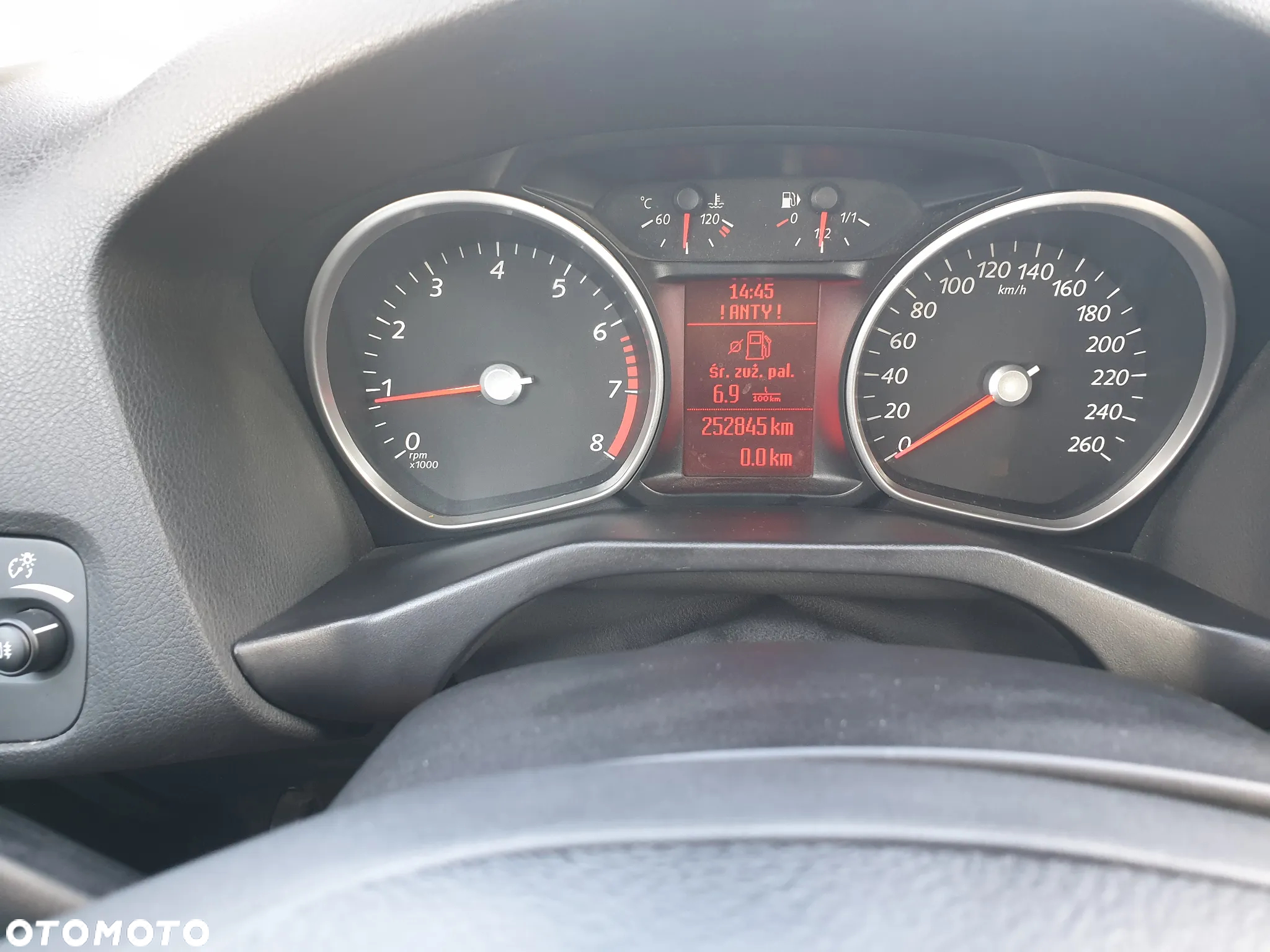 Ford Mondeo 1.6 T Gold X Plus - 13