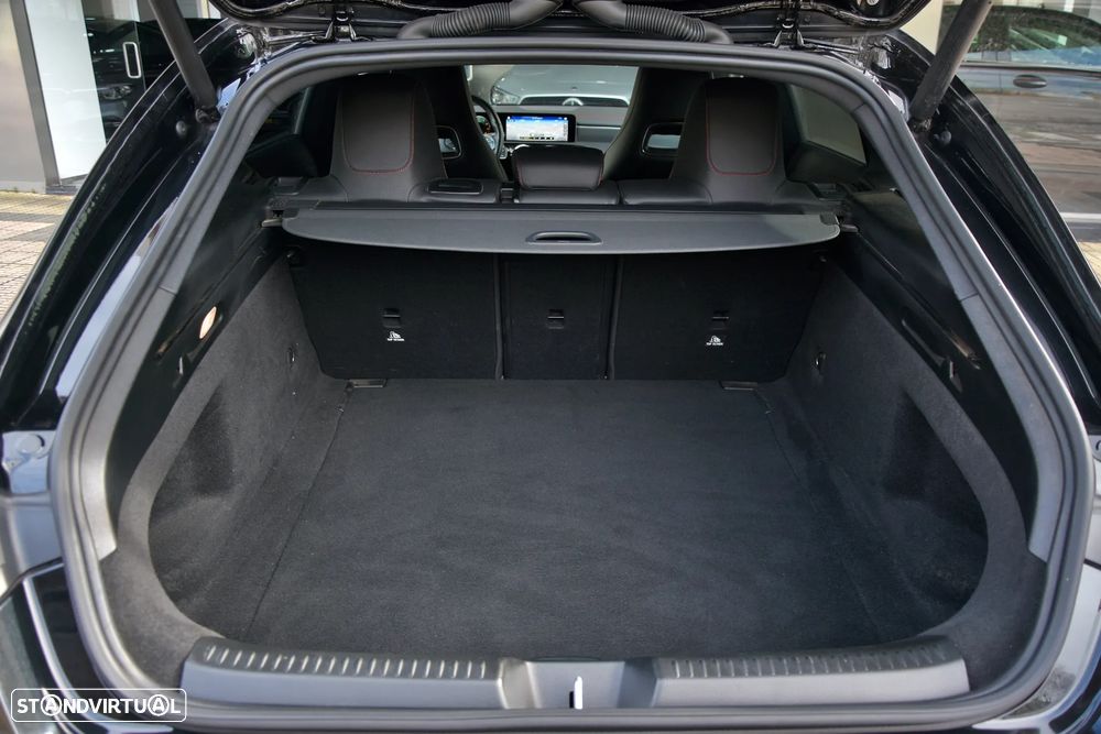 Mercedes-Benz CLA 180 7G-DCT AMG Line - 10