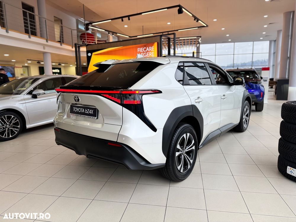 Toyota BZ4X 150 KW FWD (4x2) Exclusive - 5