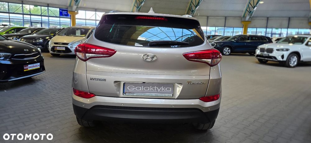 Hyundai Tucson - 8