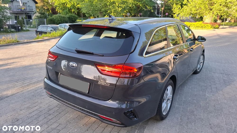 Kia Ceed 1.4 T-GDI DCT OPF Platinum Edition - 6