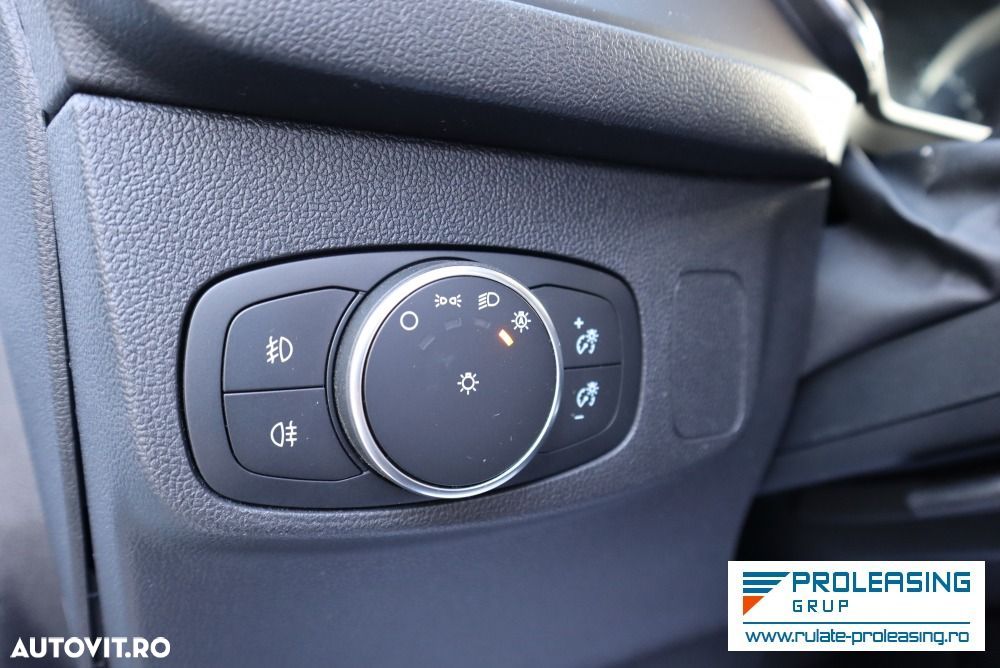 Ford Focus - 9