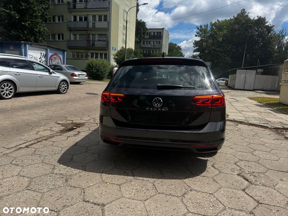 Volkswagen Passat 2.0 TDI SCR DSG Comfortline - 4