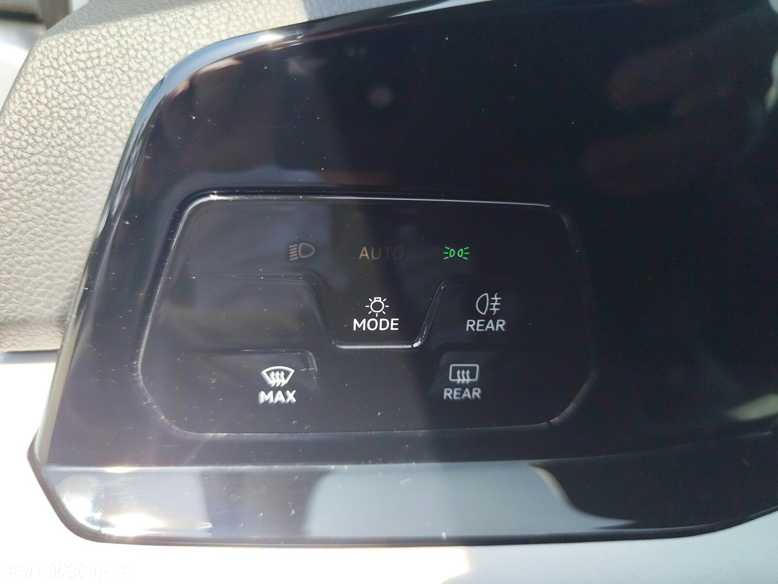 Volkswagen Golf - 21