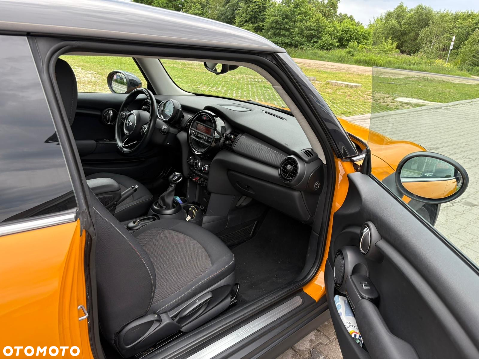 MINI Cooper Standard - 6