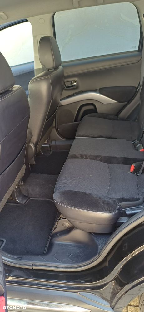 Mitsubishi Outlander 2.0 2WD - 18