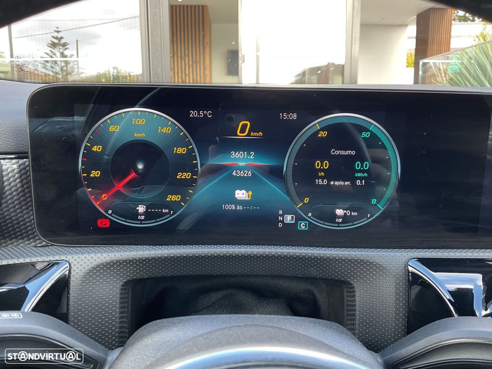 Mercedes-Benz A 250 e Style Plus - 23