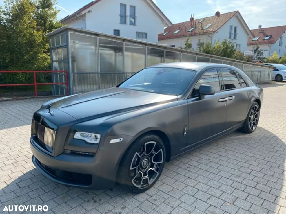 Rolls-Royce Ghost Black Badge - 24