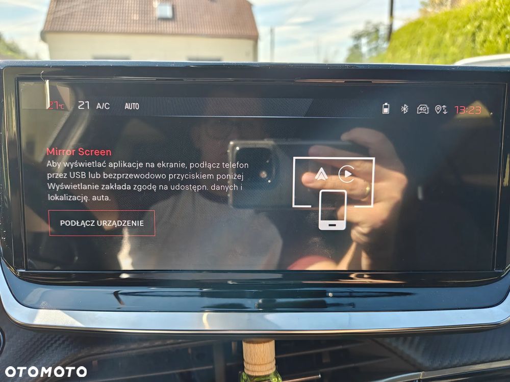 Peugeot 2008 PureTech 130 Allure S&S EAT8 - 18