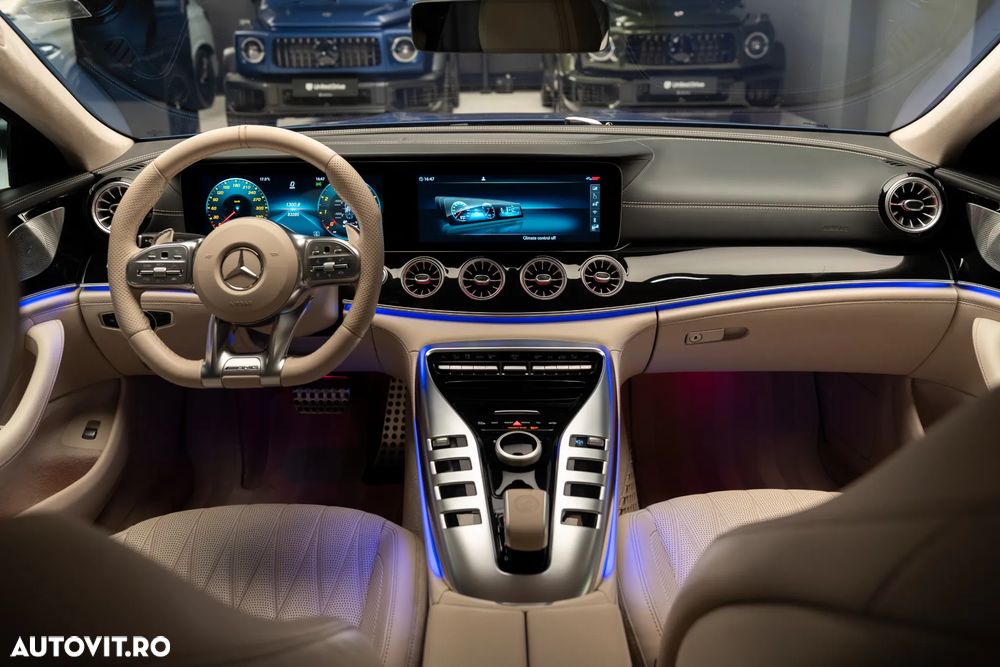 Mercedes-Benz AMG GT 4-door Coupe 63 4Matic+ Speedshift MCT 9G - 29