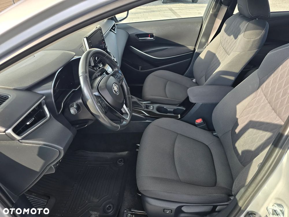 Toyota Corolla 1.8 Hybrid GPF Comfort - 29