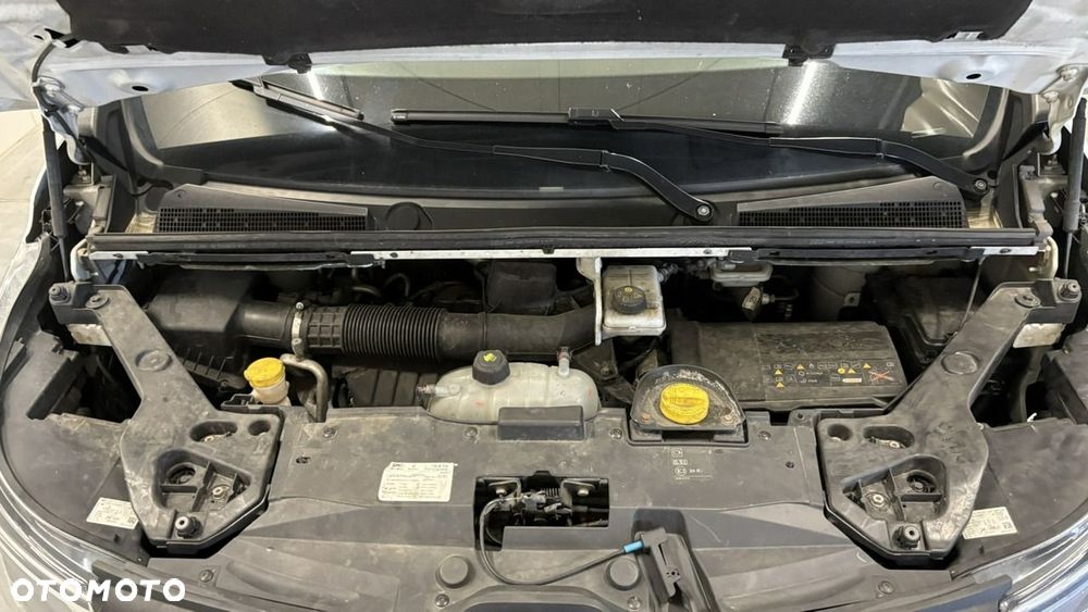 Renault Trafic - 18