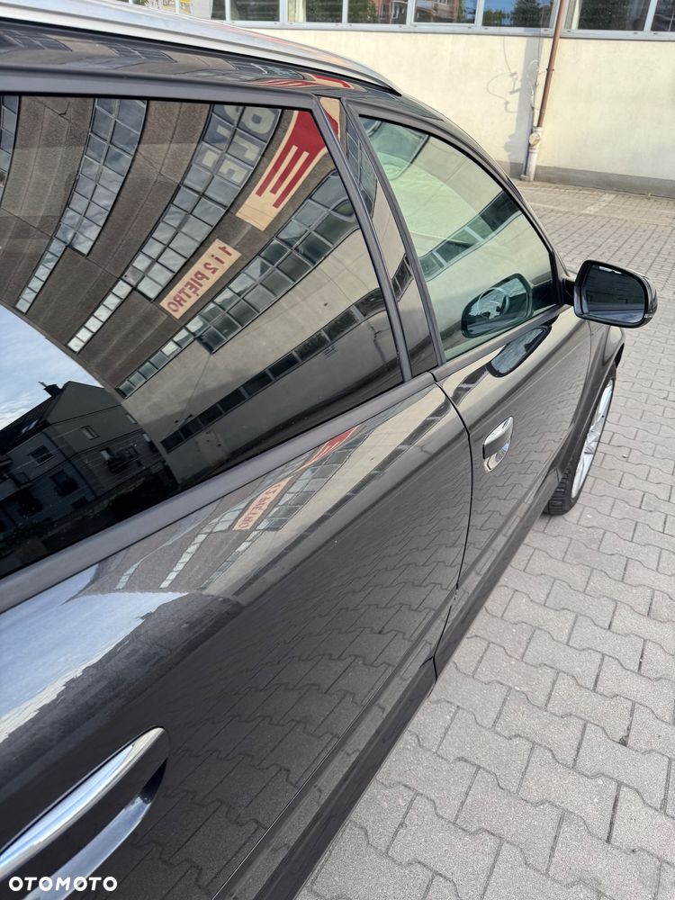 Audi A3 Sportback 1.6 TDI DPF Ambiente - 13