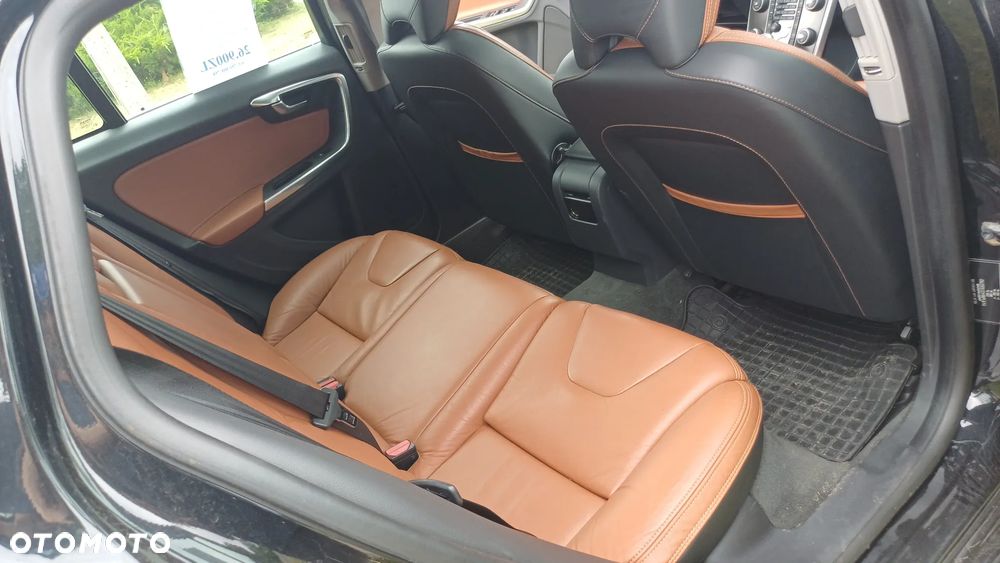 Volvo V60 - 14