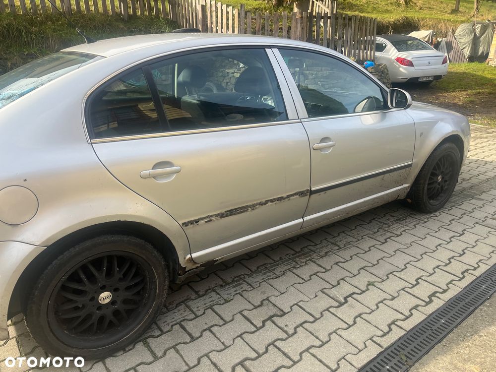 Skoda Superb - 2