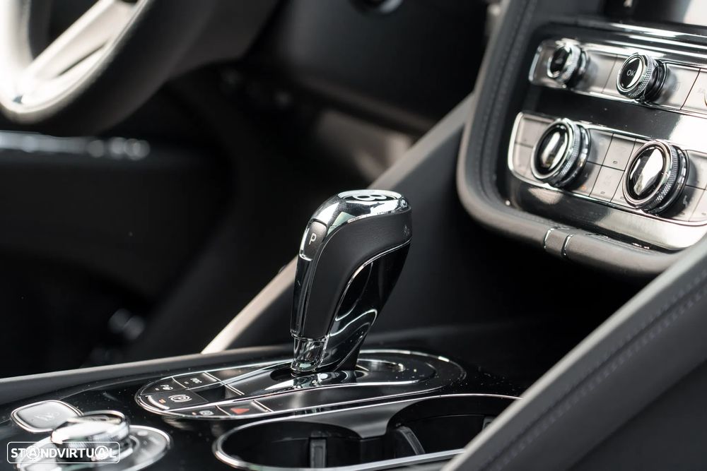 Bentley Bentayga V8 - 22