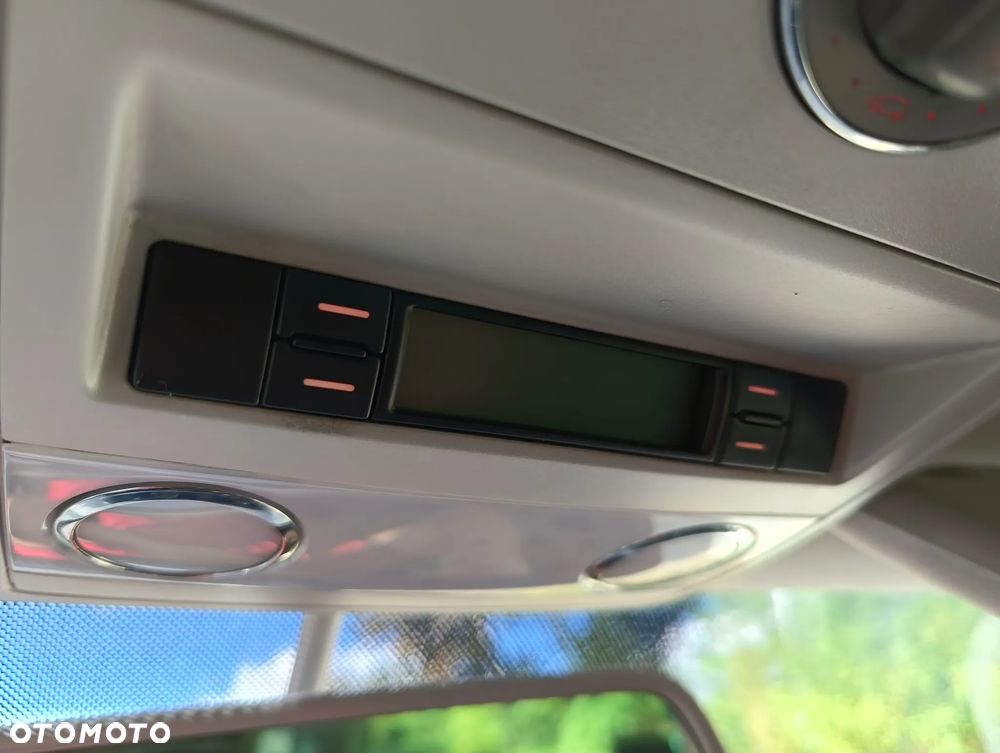 Volkswagen Multivan L1 Highline - 38