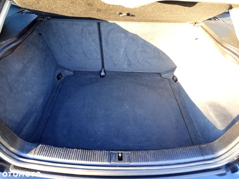 Audi A3 Sportback 1.9 TDI DPF Ambiente - 12