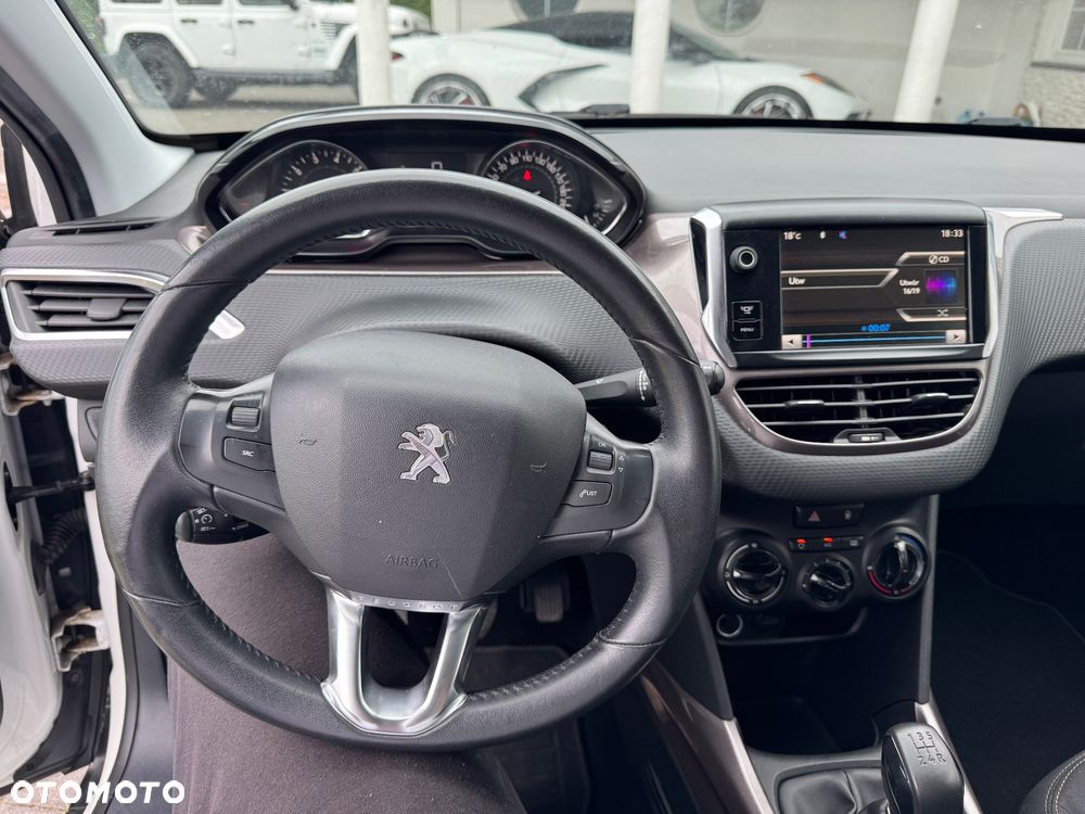 Peugeot 2008 120 VTI Allure - 7