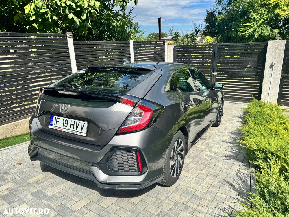Honda Civic - 4