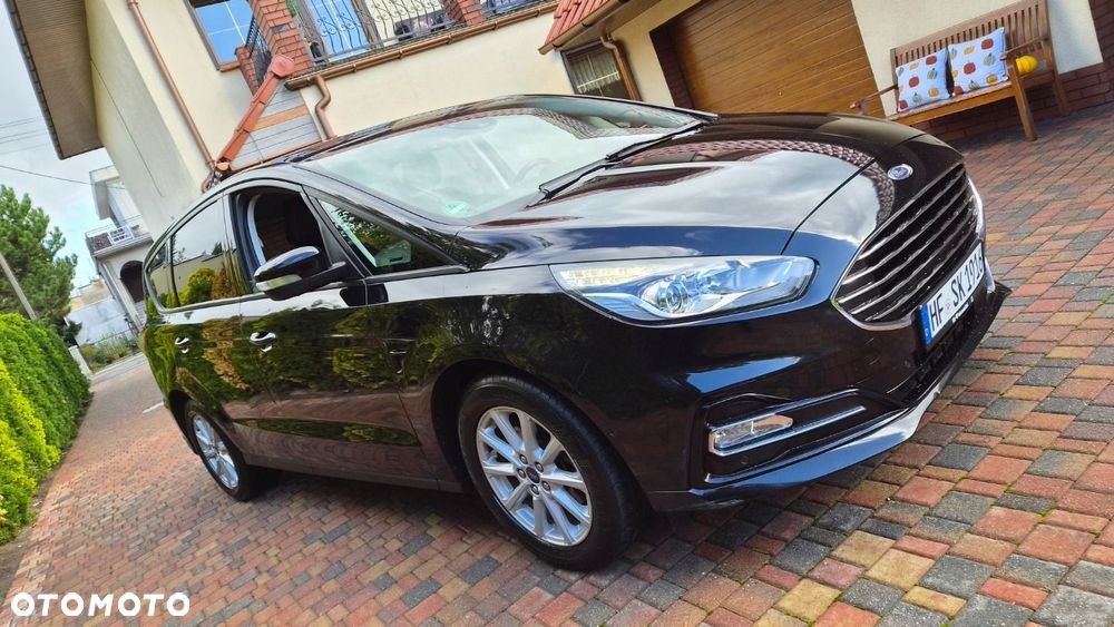 Ford S-Max - 12