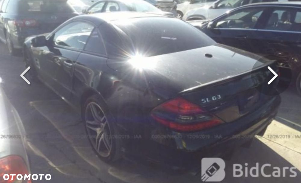 Mercedes-Benz SL 63 AMG SPEEDSHIFT MCT - 26