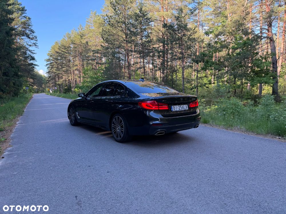 BMW Seria 5 530i xDrive M Sport sport - 10