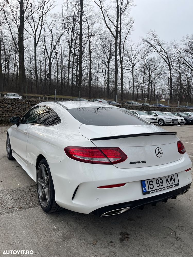 Mercedes-Benz C 200 4MATIC Aut. - 12