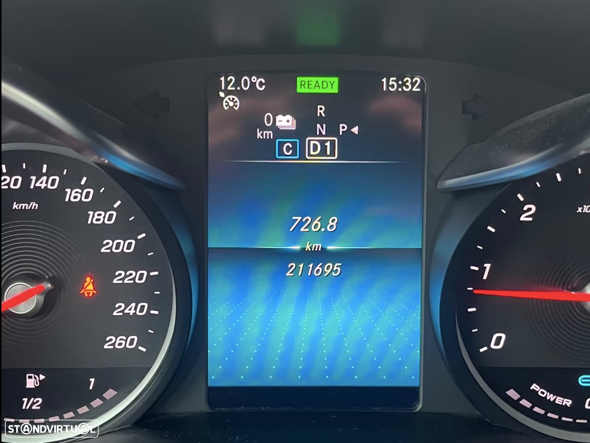 Mercedes-Benz GLC 300 de 4Matic 9G-TRONIC AMG Line - 18