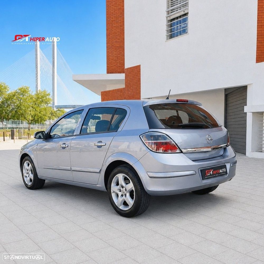 Opel Astra 1.3 CDTI Enjoy EcoFLEX - 5