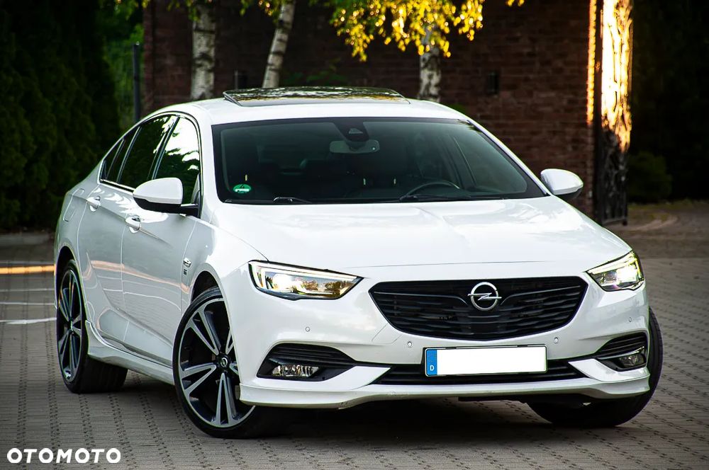 Opel Insignia 2.0 BiTrb D 4x4 Automatik Exclusive - 5