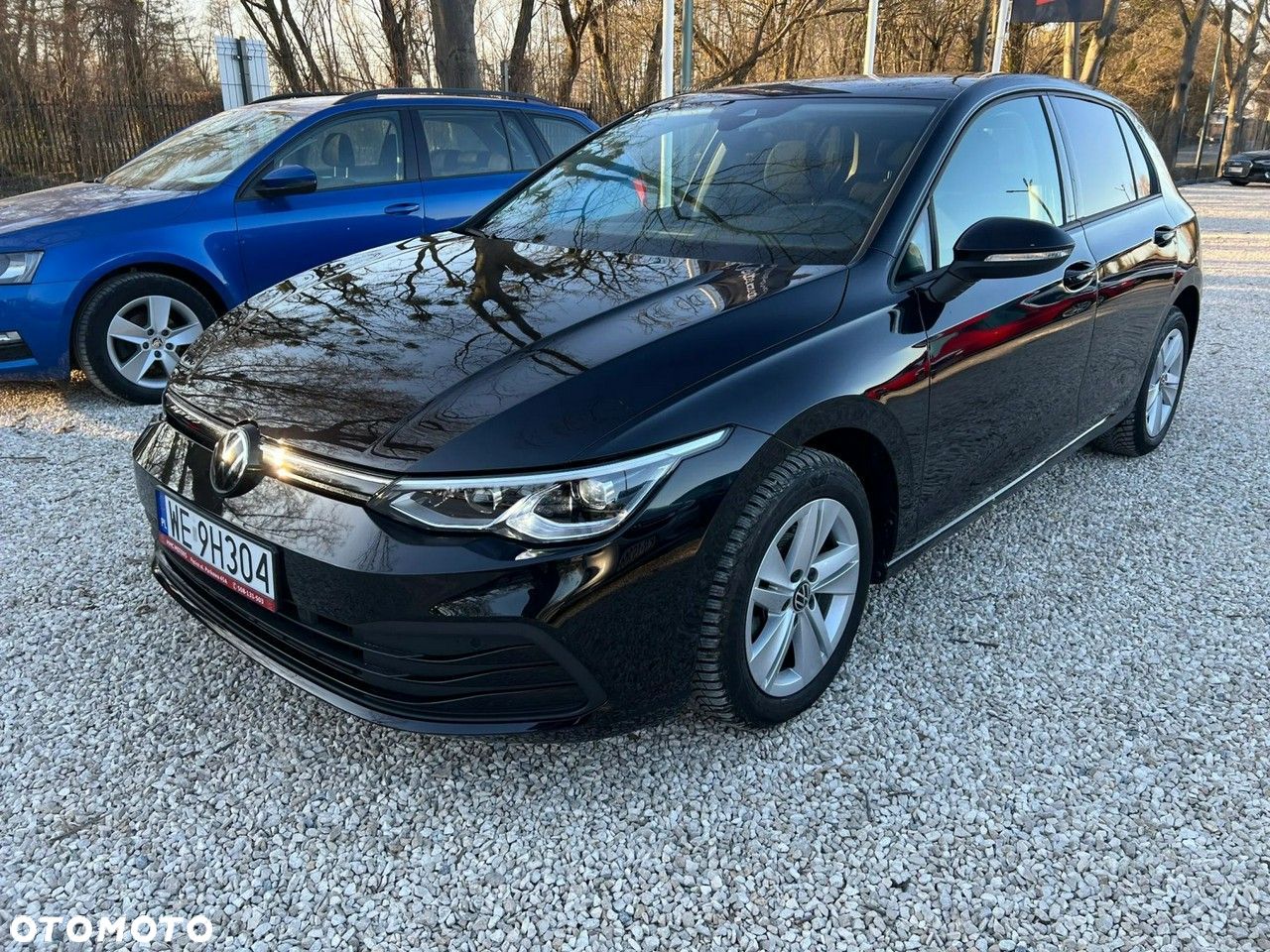 Volkswagen Golf VIII 1.5 eTSI Life DSG - 1
