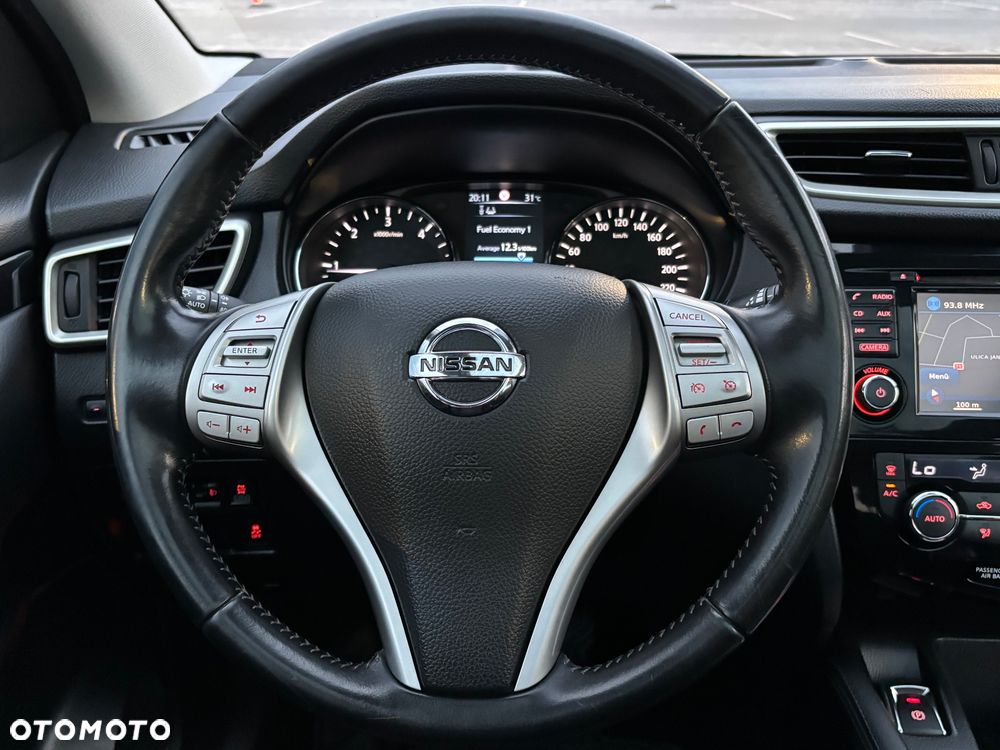 Nissan Qashqai 1.6 dCi 4 x 4 DPF Start/Stop tekna - 20