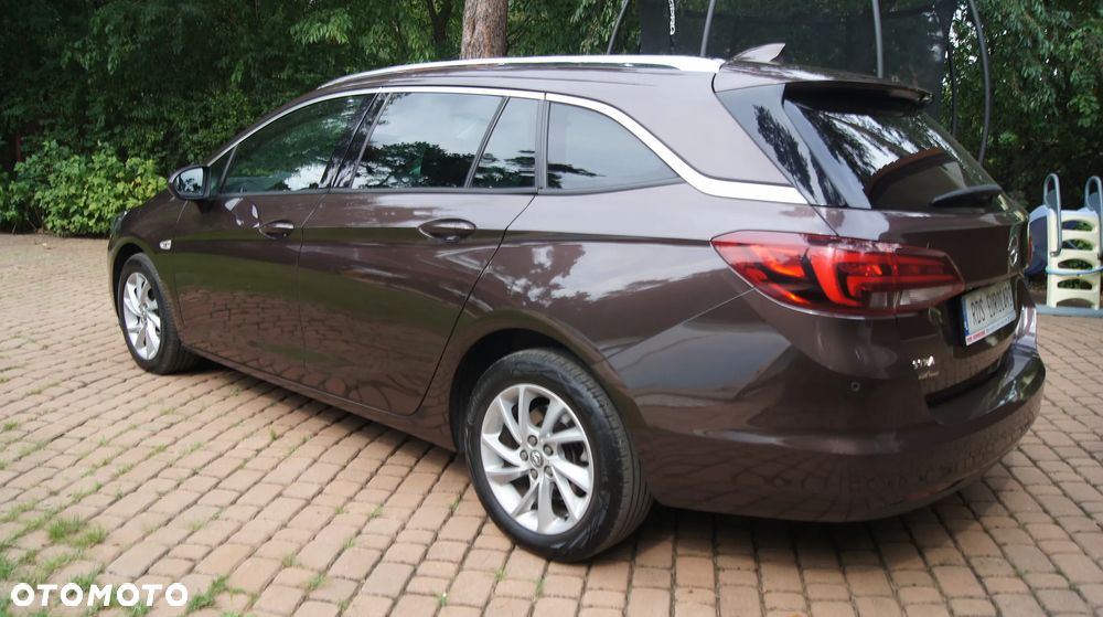 Opel Astra 1.6 CDTI Sport - 6