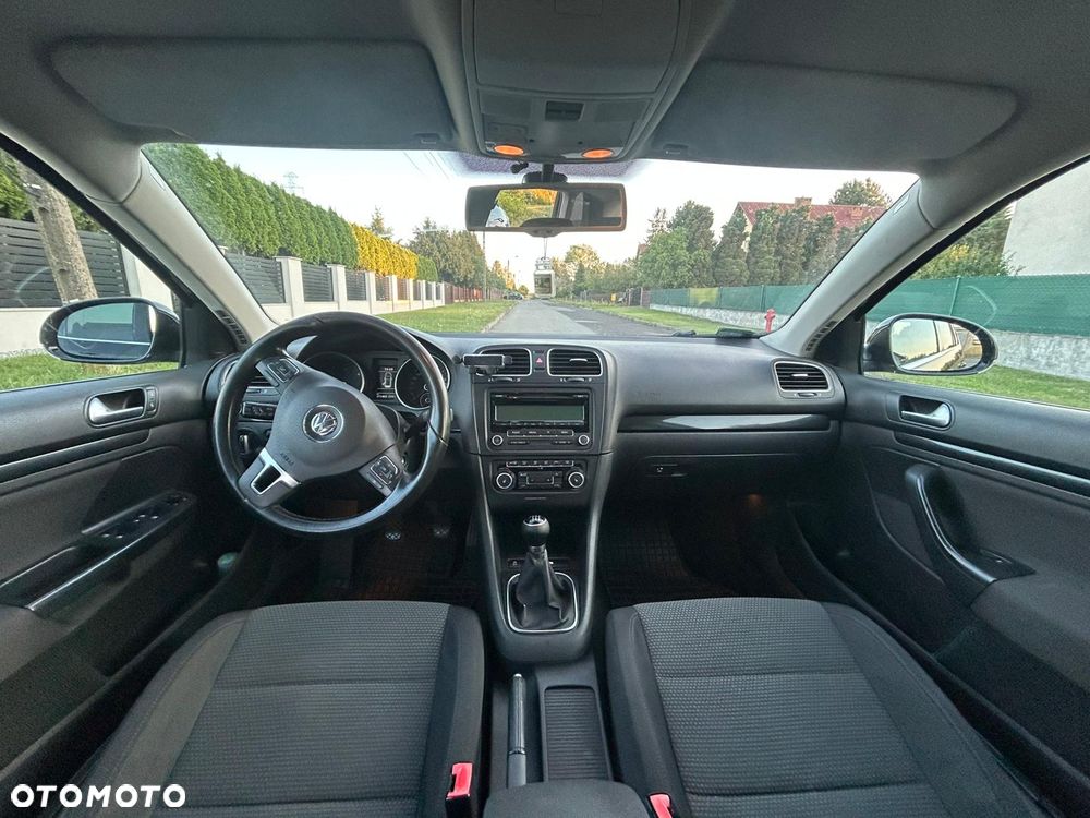 Volkswagen Golf 2.0 TDI DPF MATCH - 10