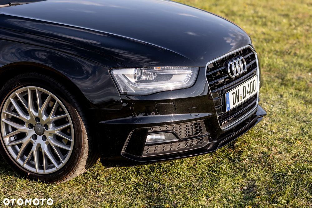 Audi A4 Avant 2.0 TDI DPF quattro S tronic S line Sportpaket - 6