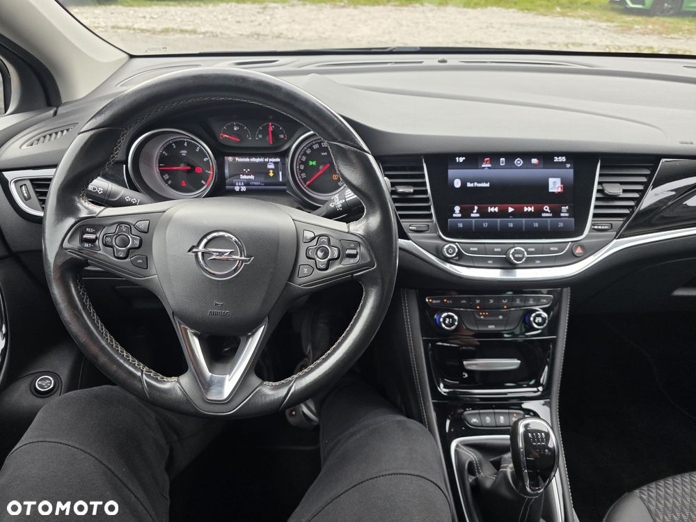 Opel Astra 1.4 Turbo Start/Stop Innovation - 11