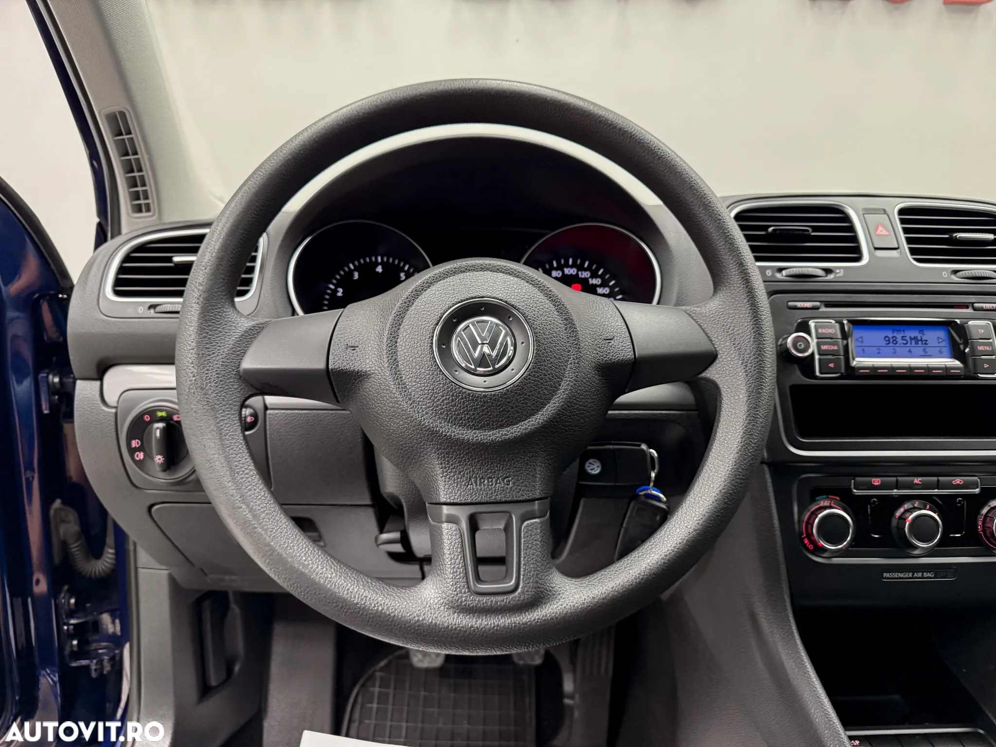 Volkswagen Golf 1.4 Comfortline - 23